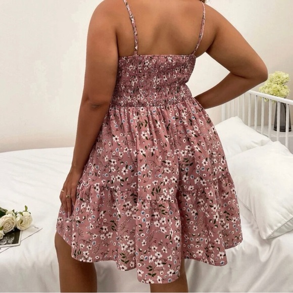 Dress - Picture 1 of 2